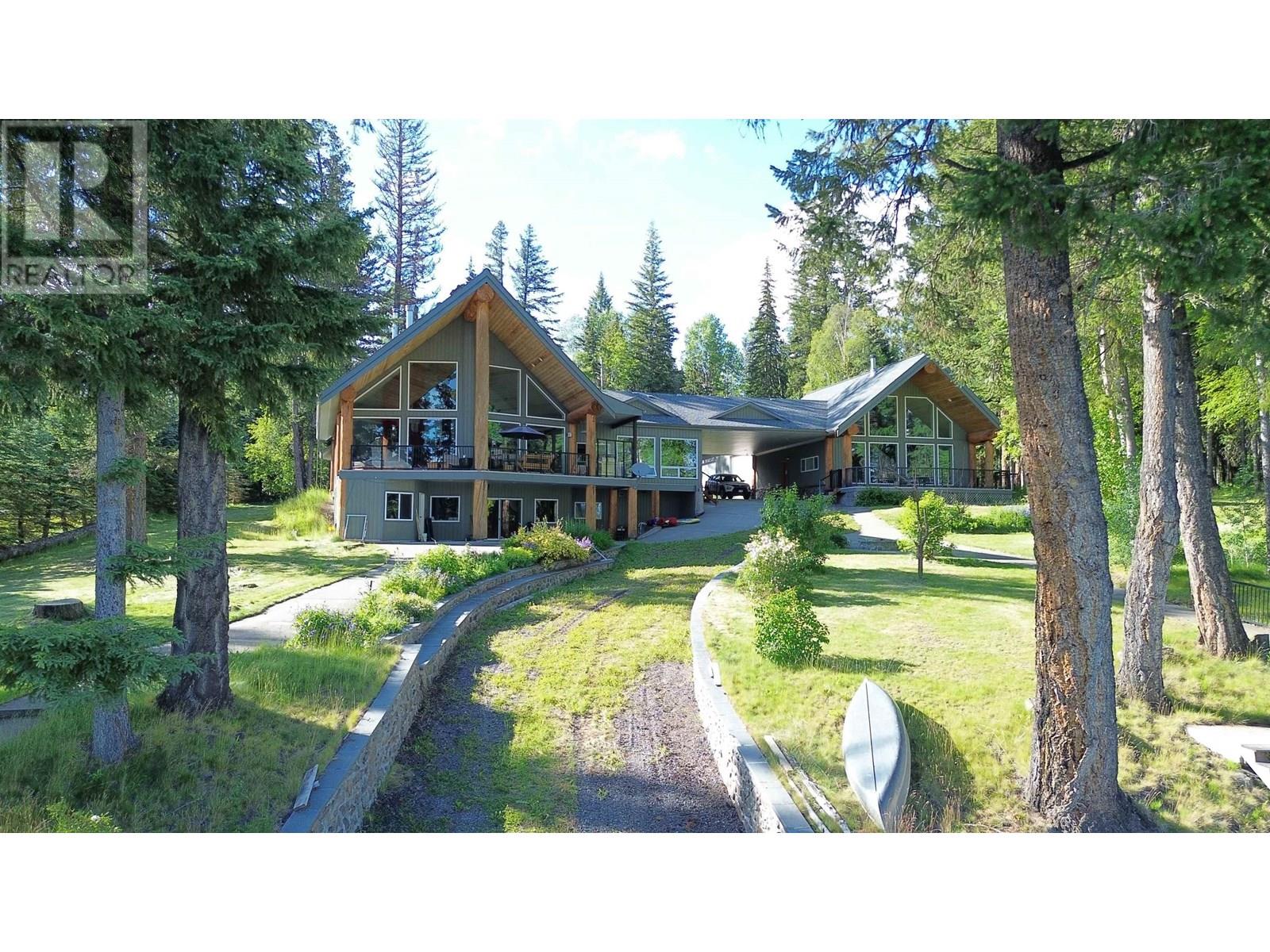 7407 Johnstone Road Property Photo 1