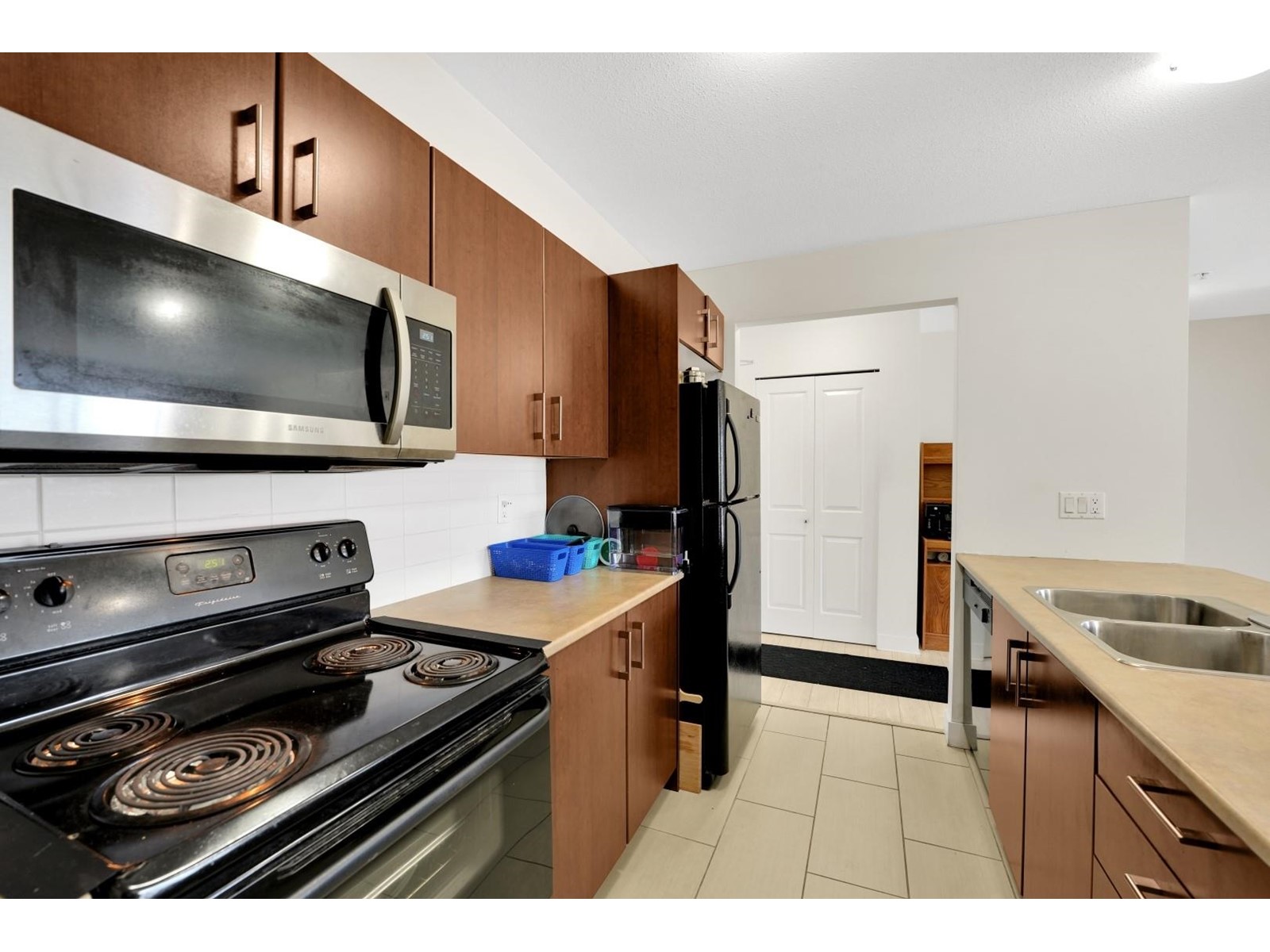 45555 Yale Road #307 Property Photo 5