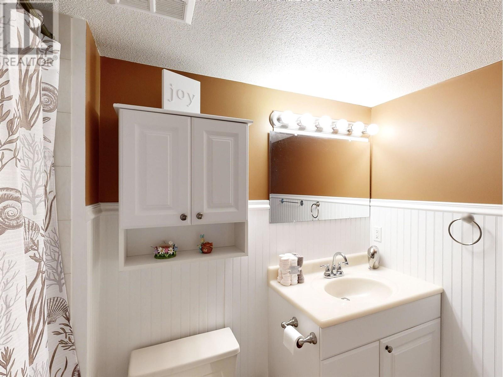204 6737 Station Hill Court Property Photo 8