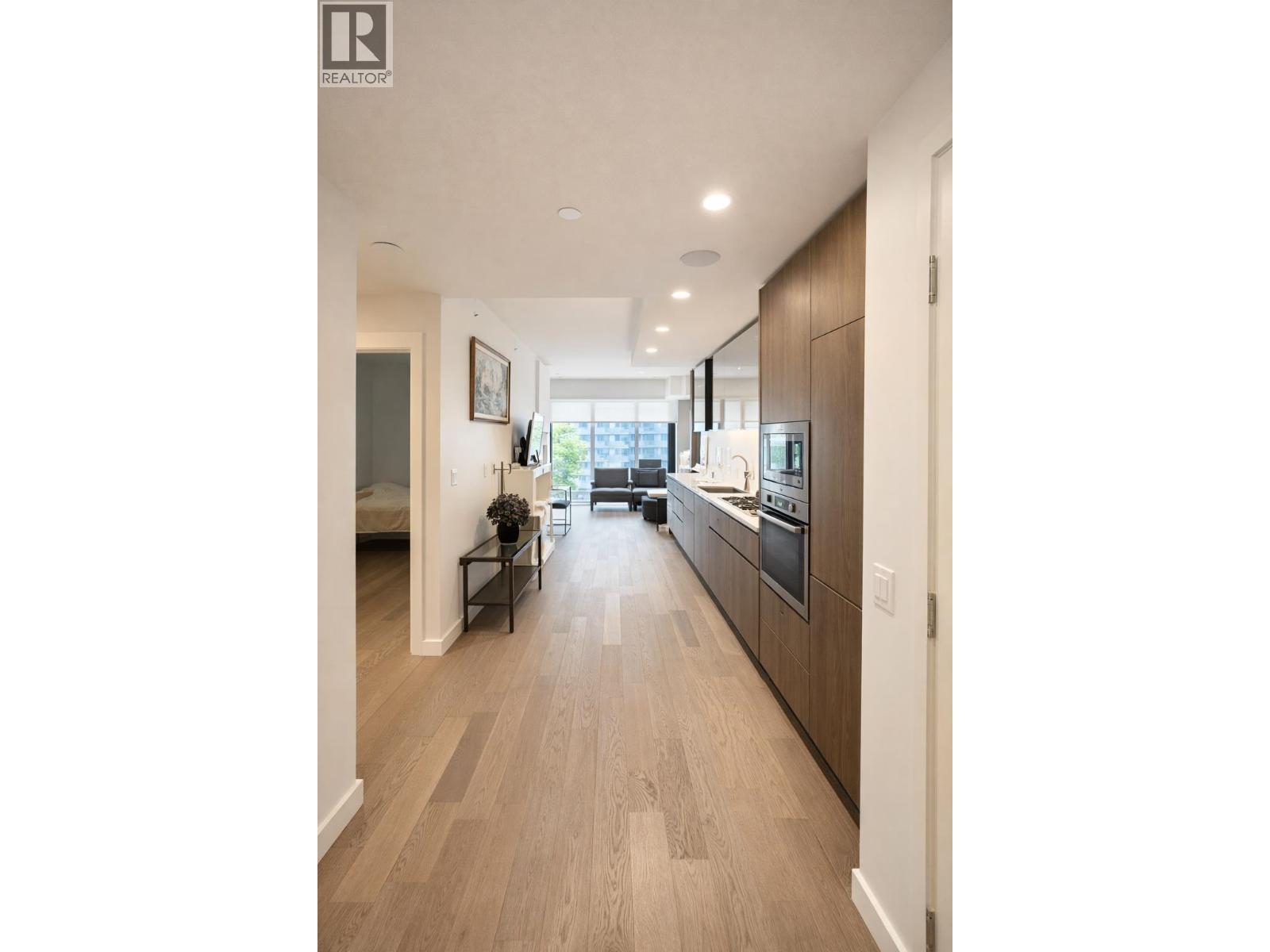 908 6833 Pearson Way Property Photo 4