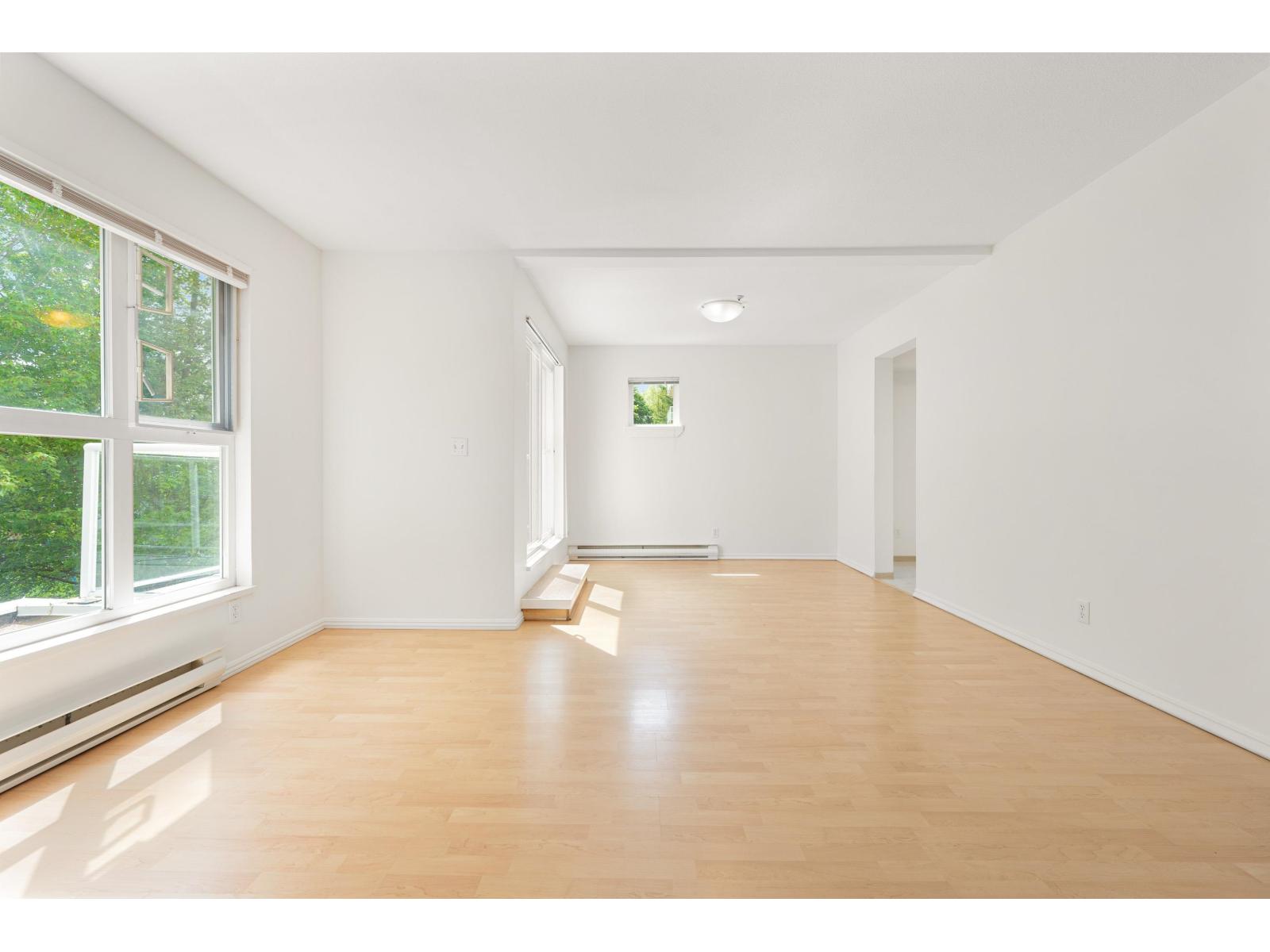 D303 9838 Whalley Boulevard Property Photo 3