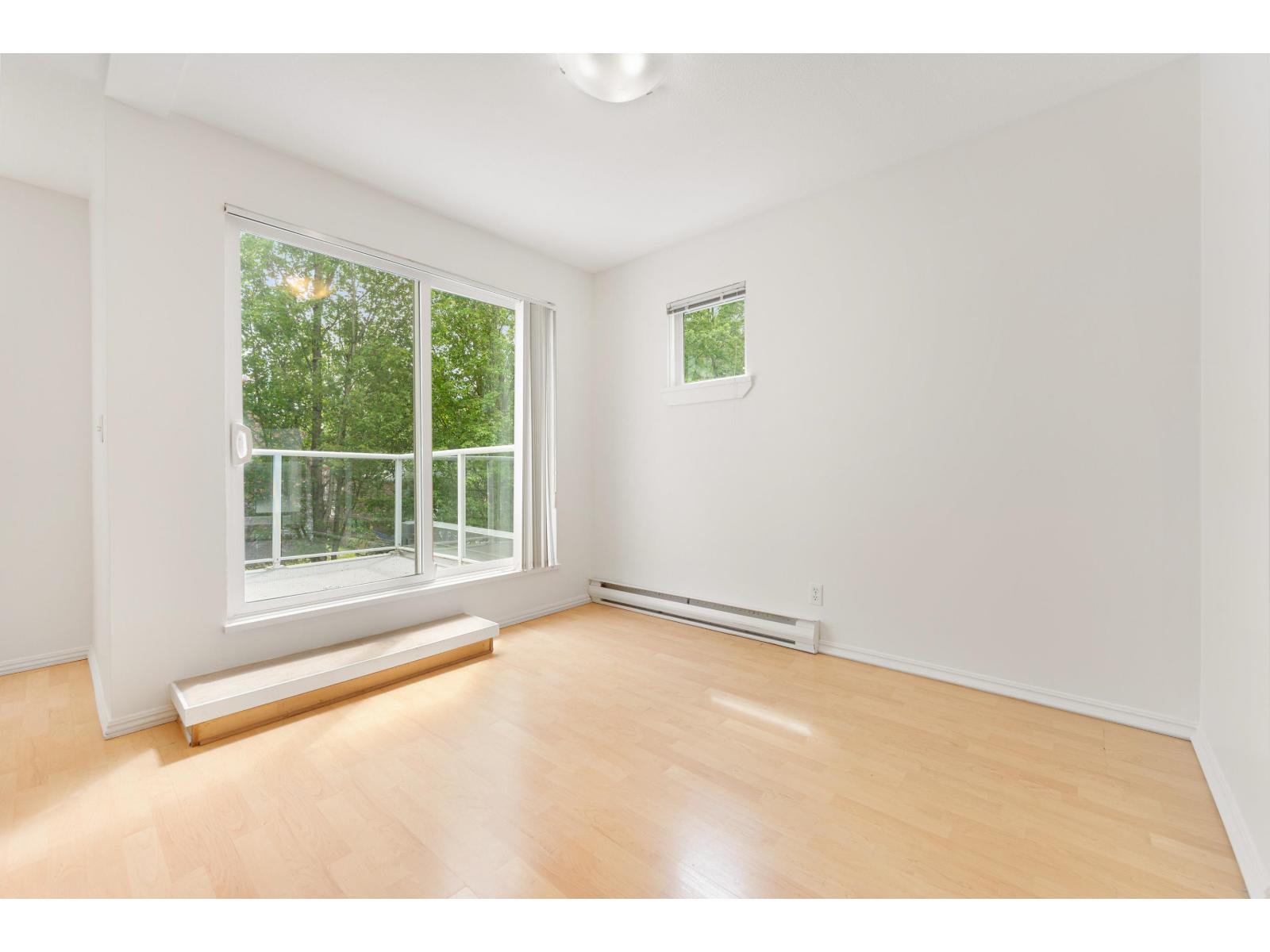 D303 9838 Whalley Boulevard Property Photo 4