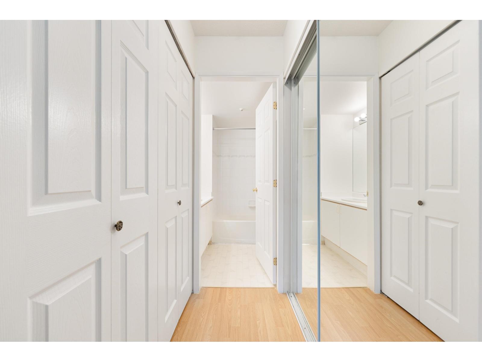 D303 9838 Whalley Boulevard Property Photo 14