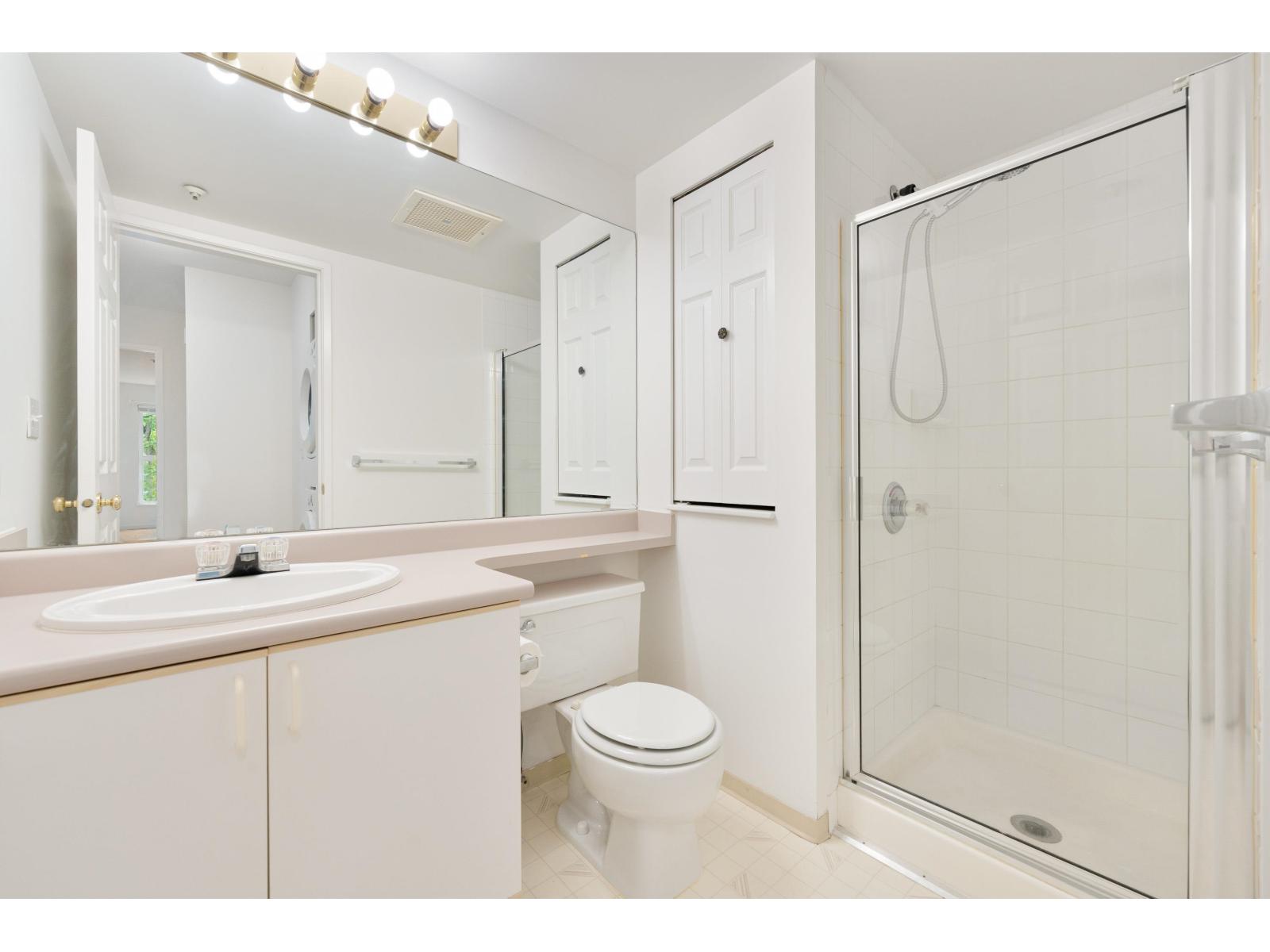 D303 9838 Whalley Boulevard Property Photo 18