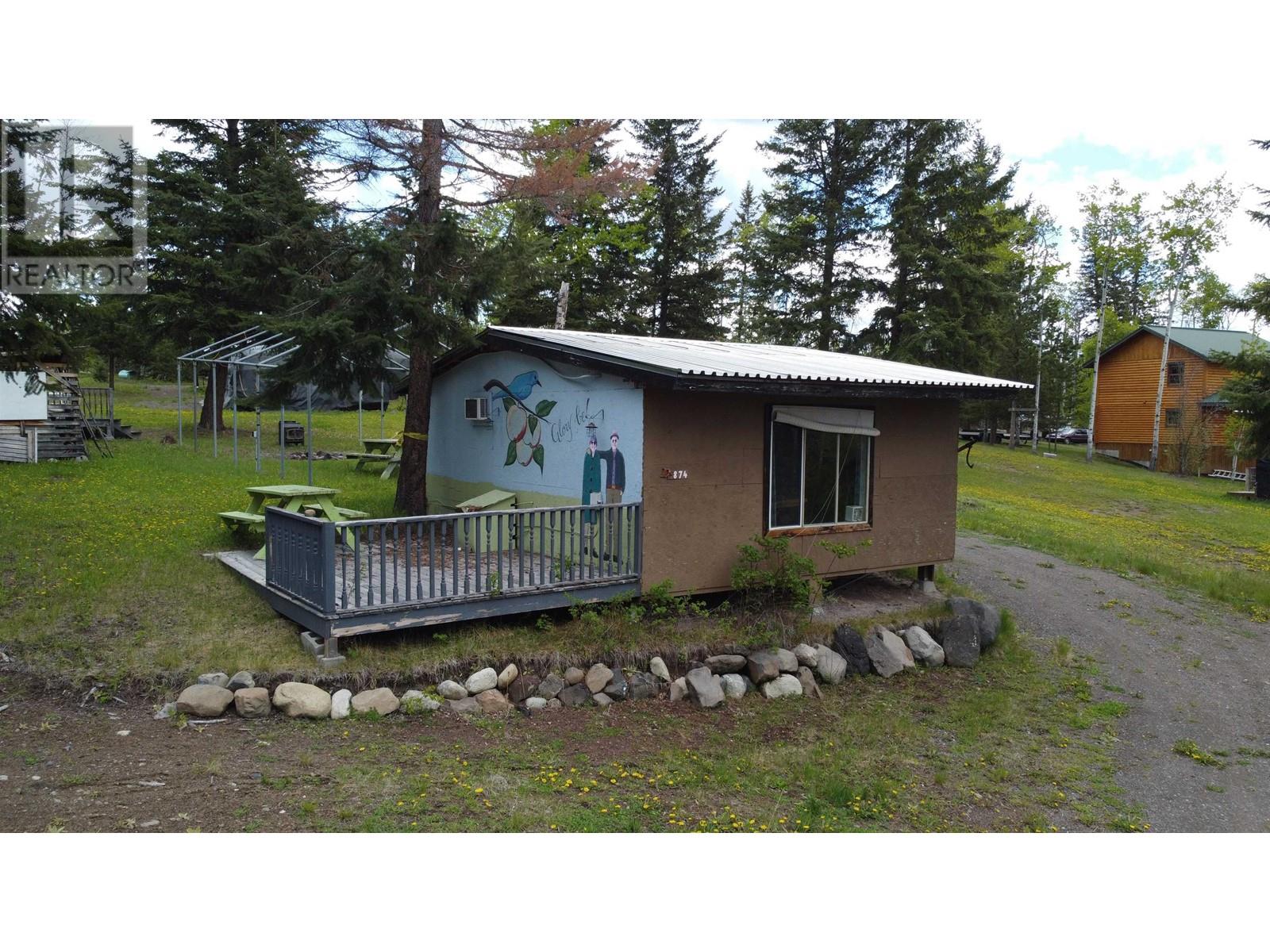 874 Green Lake South Road Property Photo 1