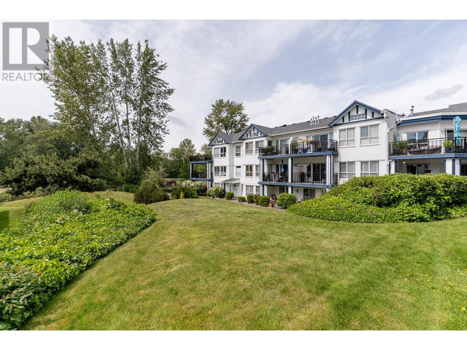 207 4955 RIVER ROAD Property Photo 1
