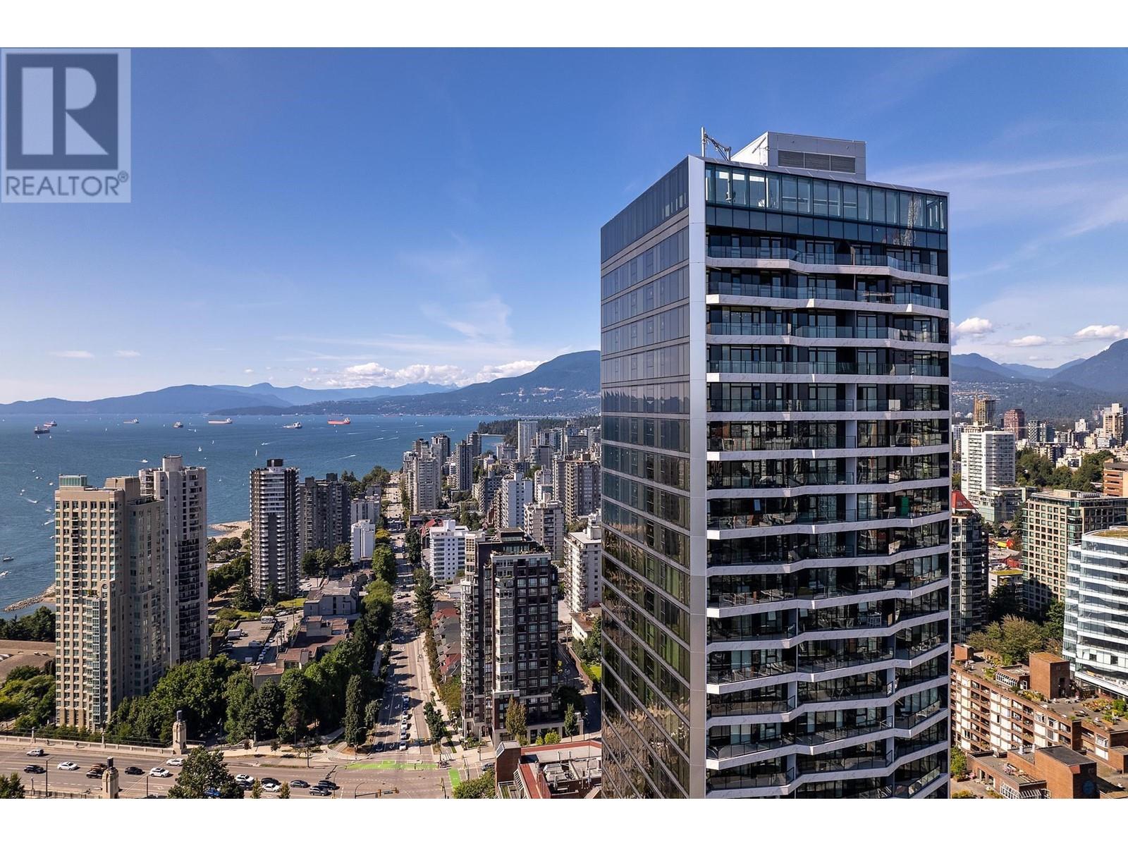 360X 889 PACIFIC STREET Property Photo 1