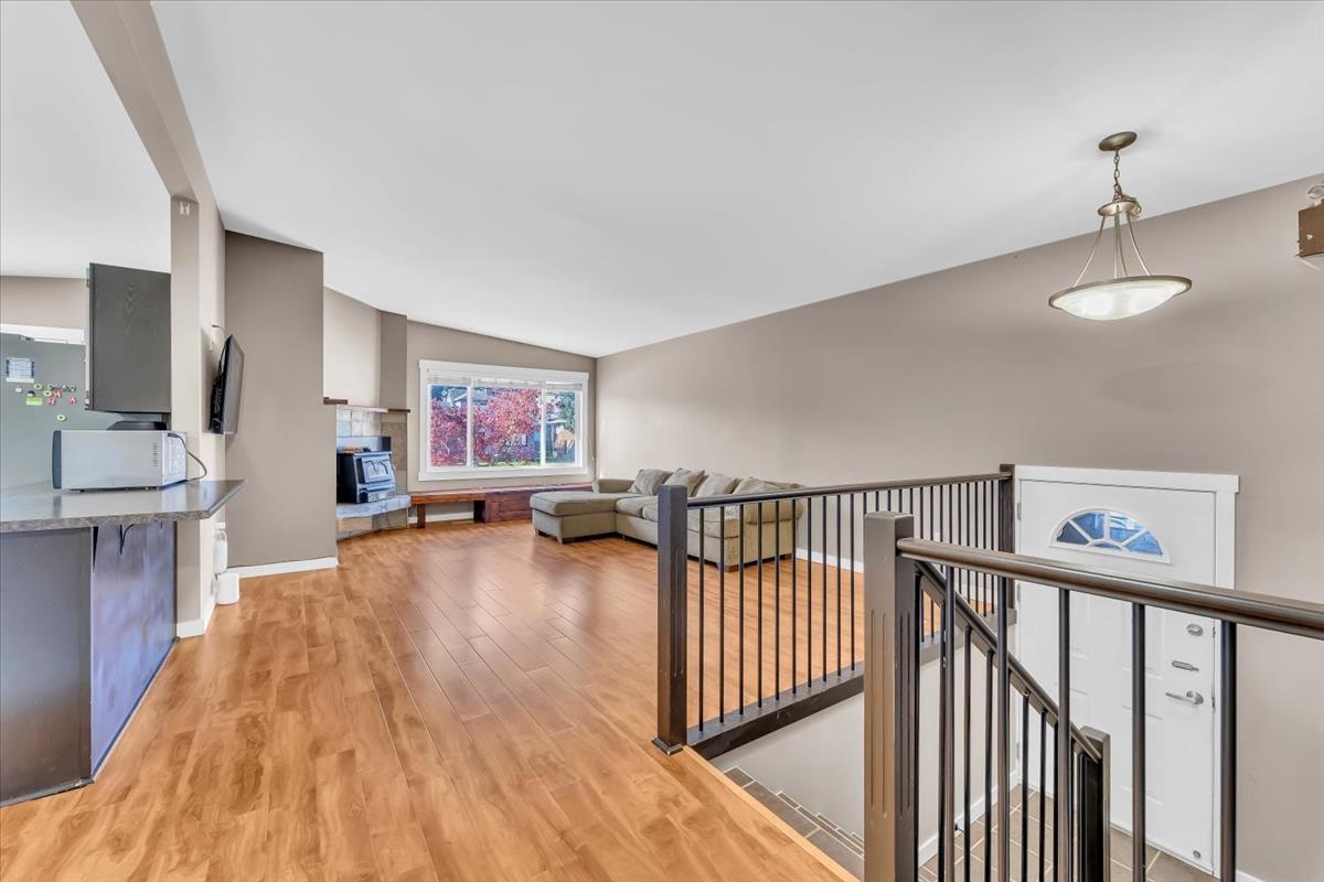 45295 Bernard Avenue Property Photo 14