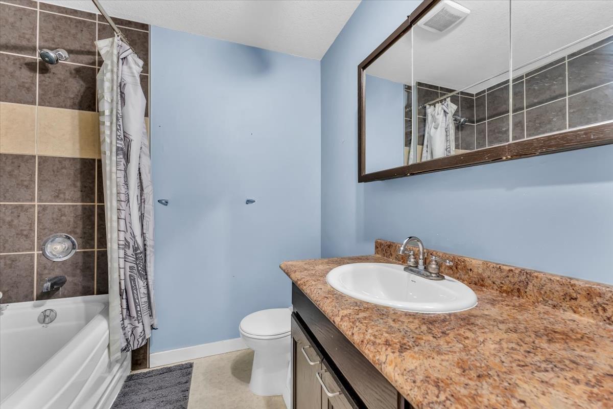 45295 Bernard Avenue Property Photo 18