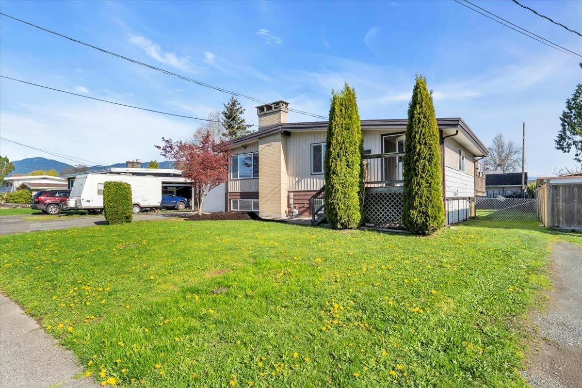 45295 Bernard Avenue Property Photo 35