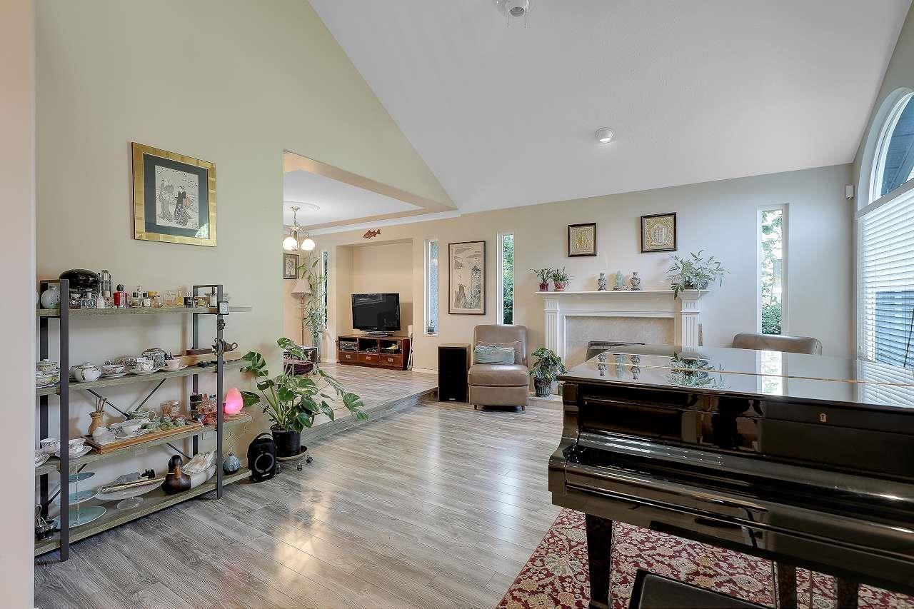 9465 164 Property Photo 1