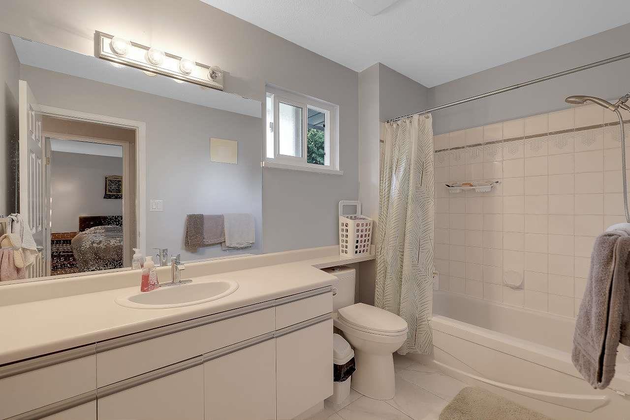 9465 164 Property Photo 19