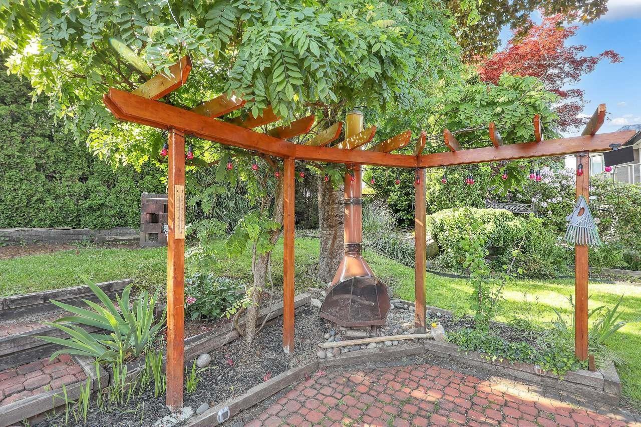 9465 164 Property Photo 33