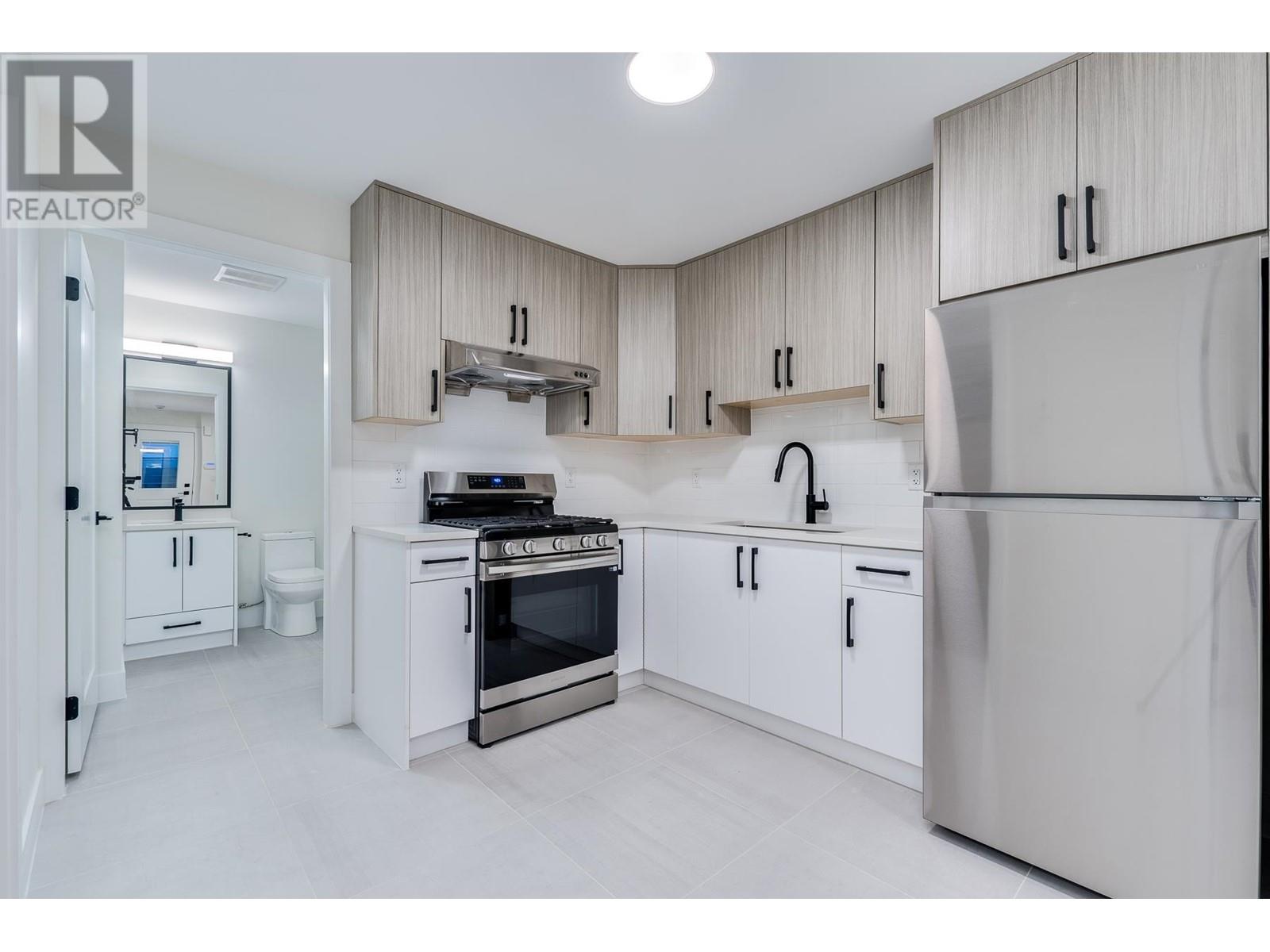 1 5461 Rhodes Street Property Photo 25