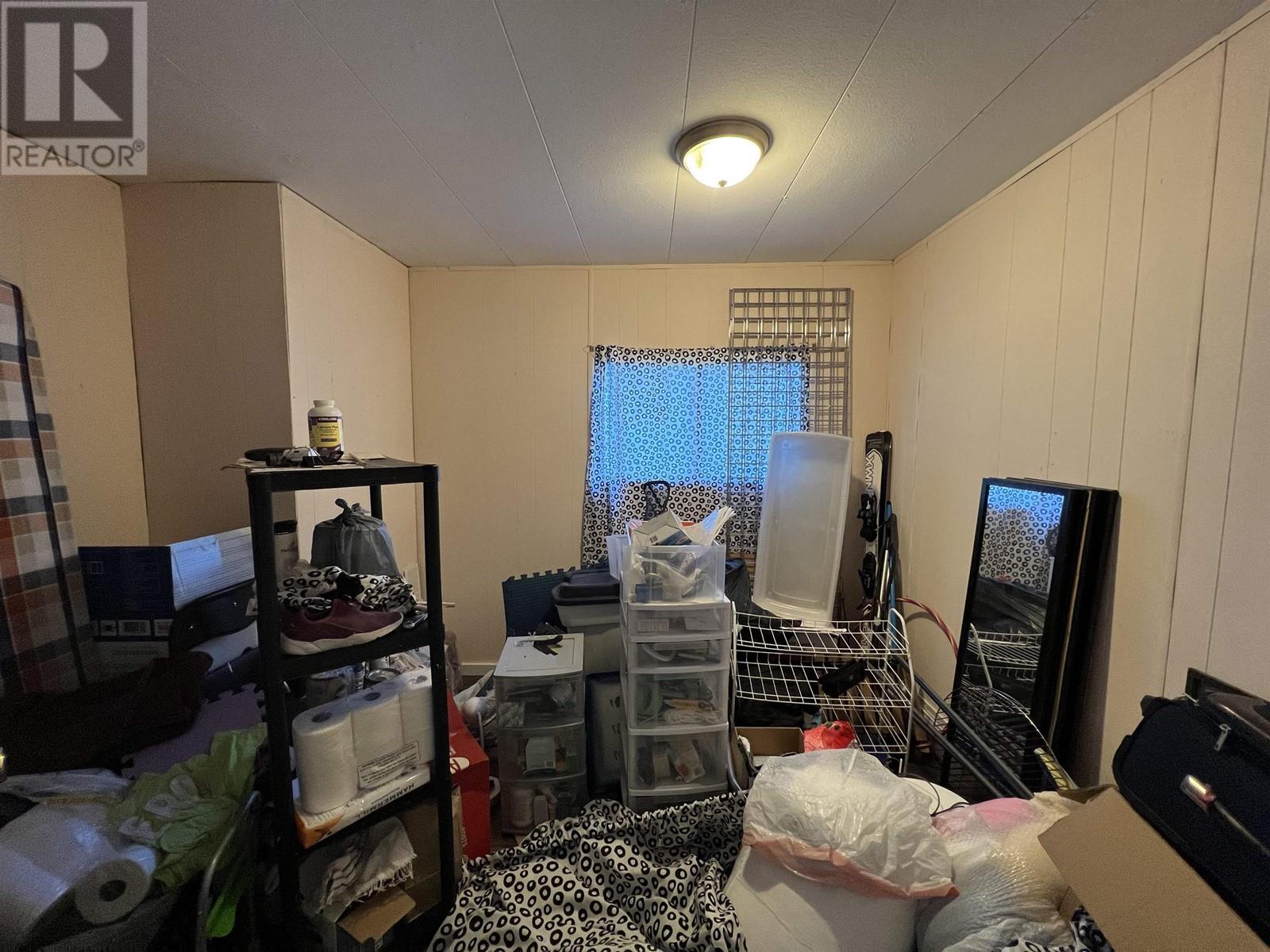 20 5288 Selma Park Road Property Photo 18