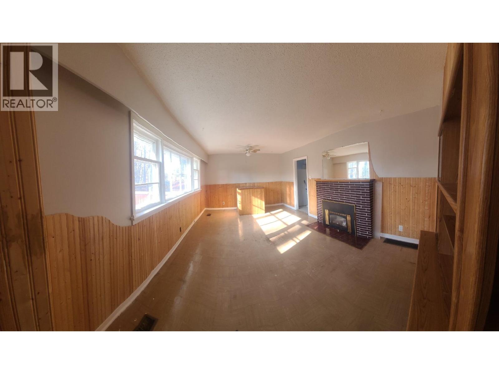 181 Keefe Road Property Photo 5