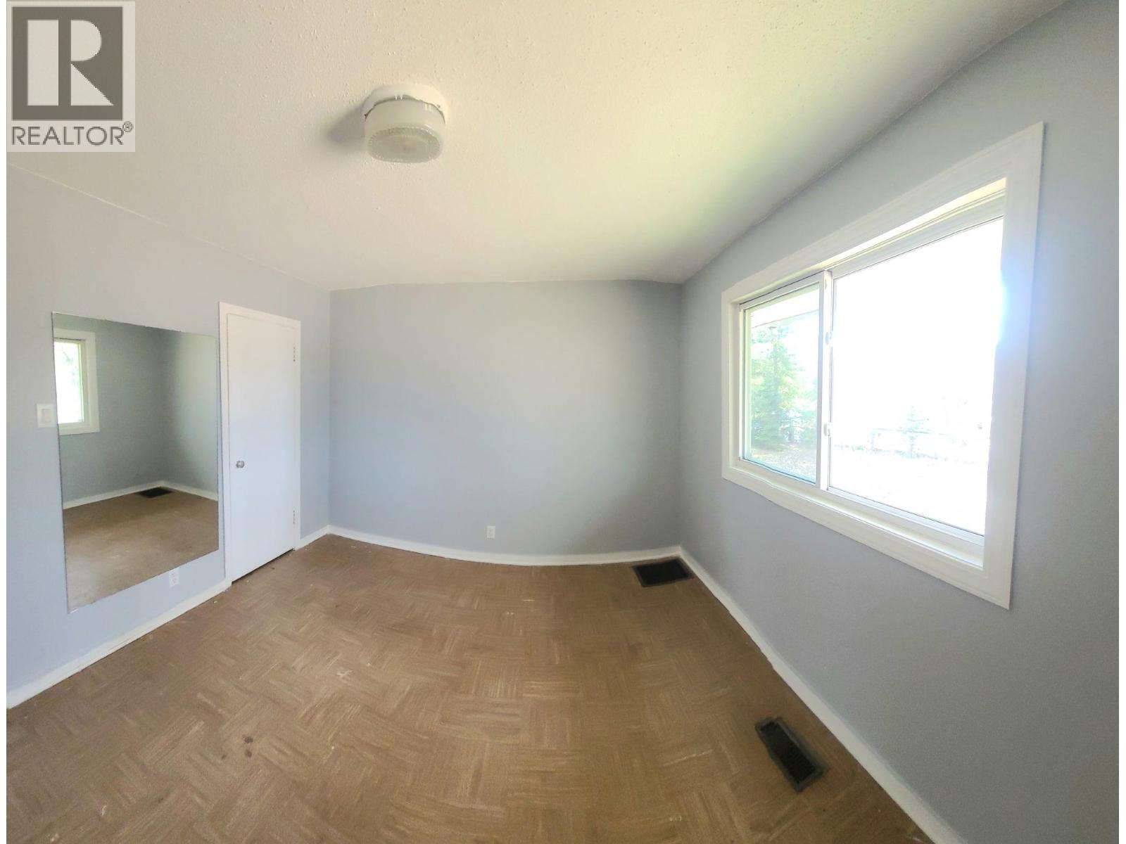 181 Keefe Road Property Photo 10