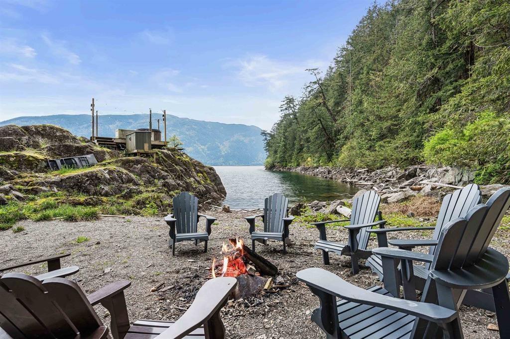 322 Echo Island, Harrison Lake Property Photo 25