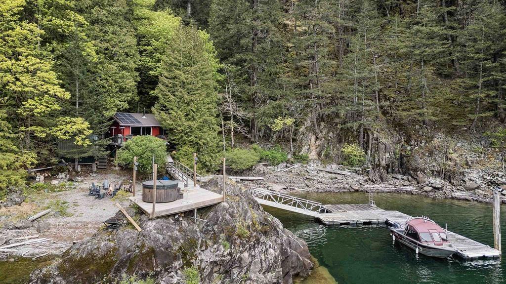 322 Echo Island, Harrison Lake Property Photo 38