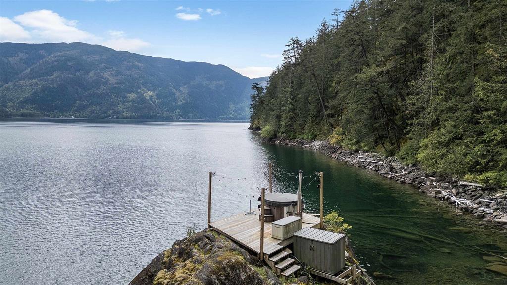 322 Echo Island, Harrison Lake Property Photo 40