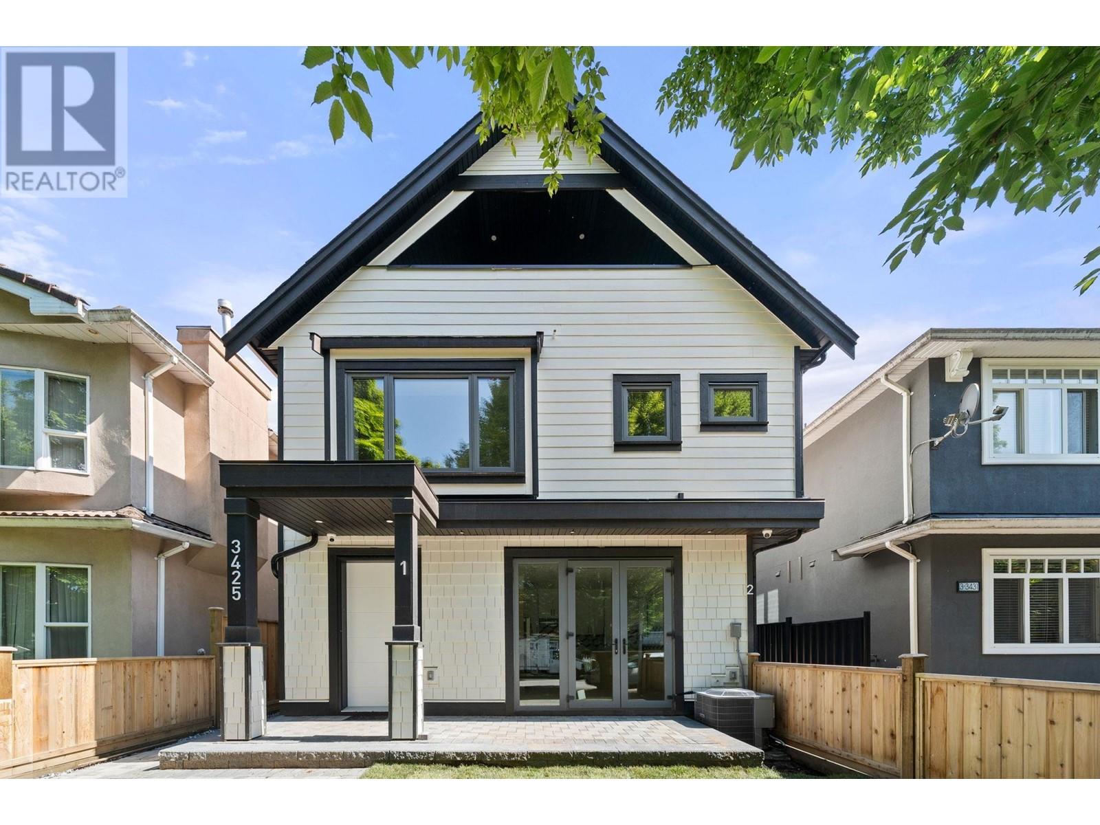 2 3425 Archimedes Street Property Photo