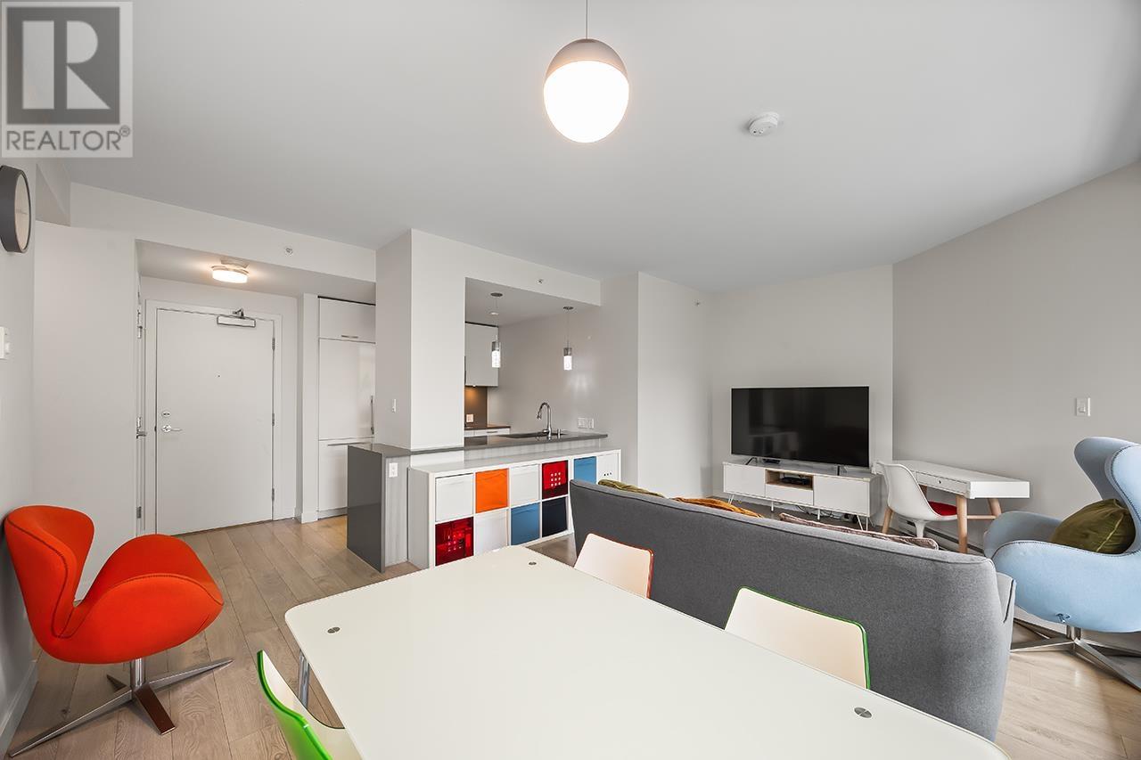 520 5599 Cooney Road Property Photo 10
