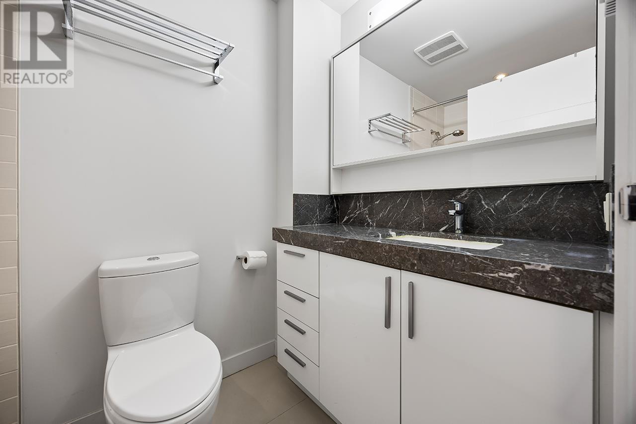 520 5599 Cooney Road Property Photo 17