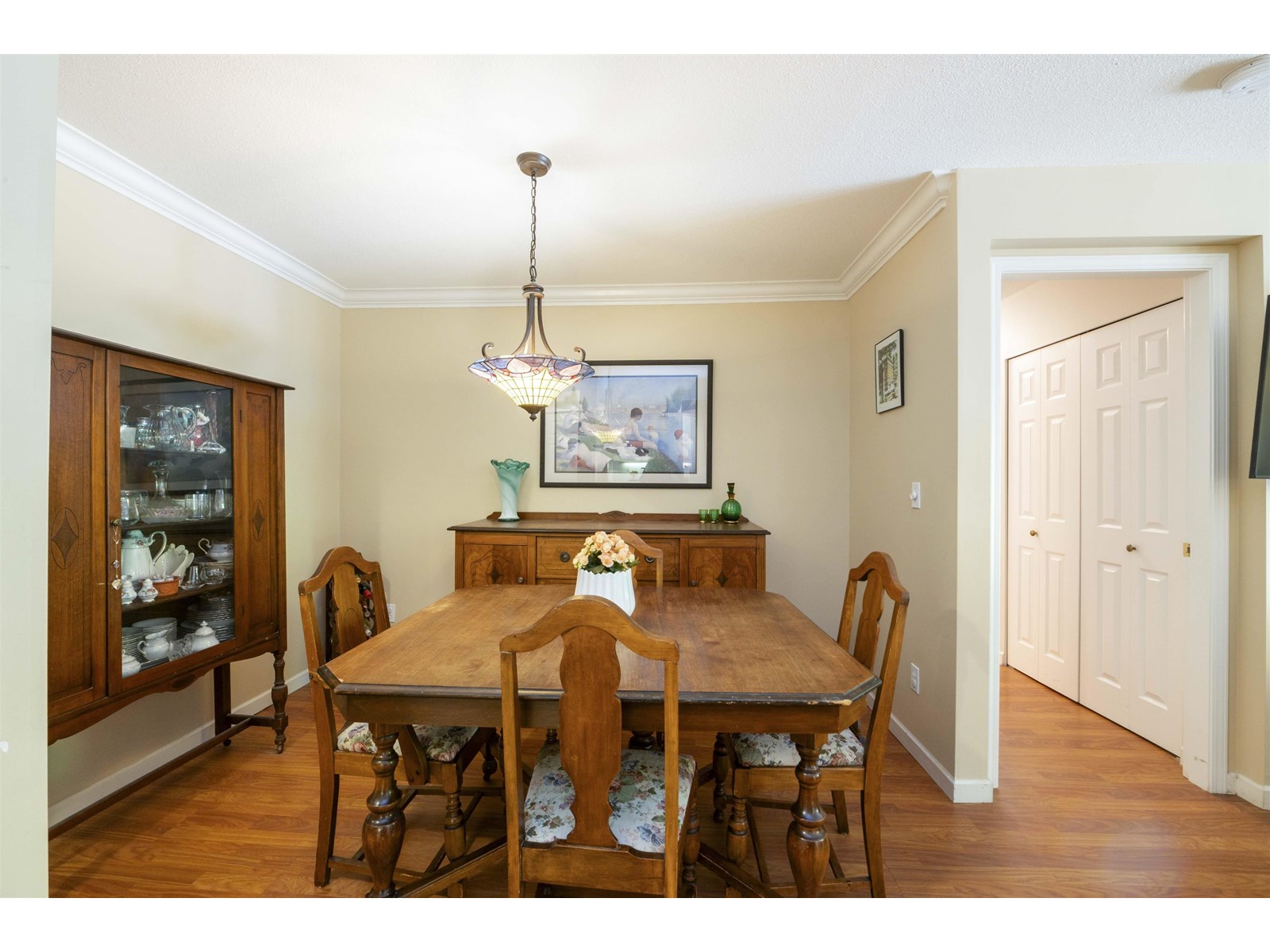 208 15185 22 Avenue Property Photo 10
