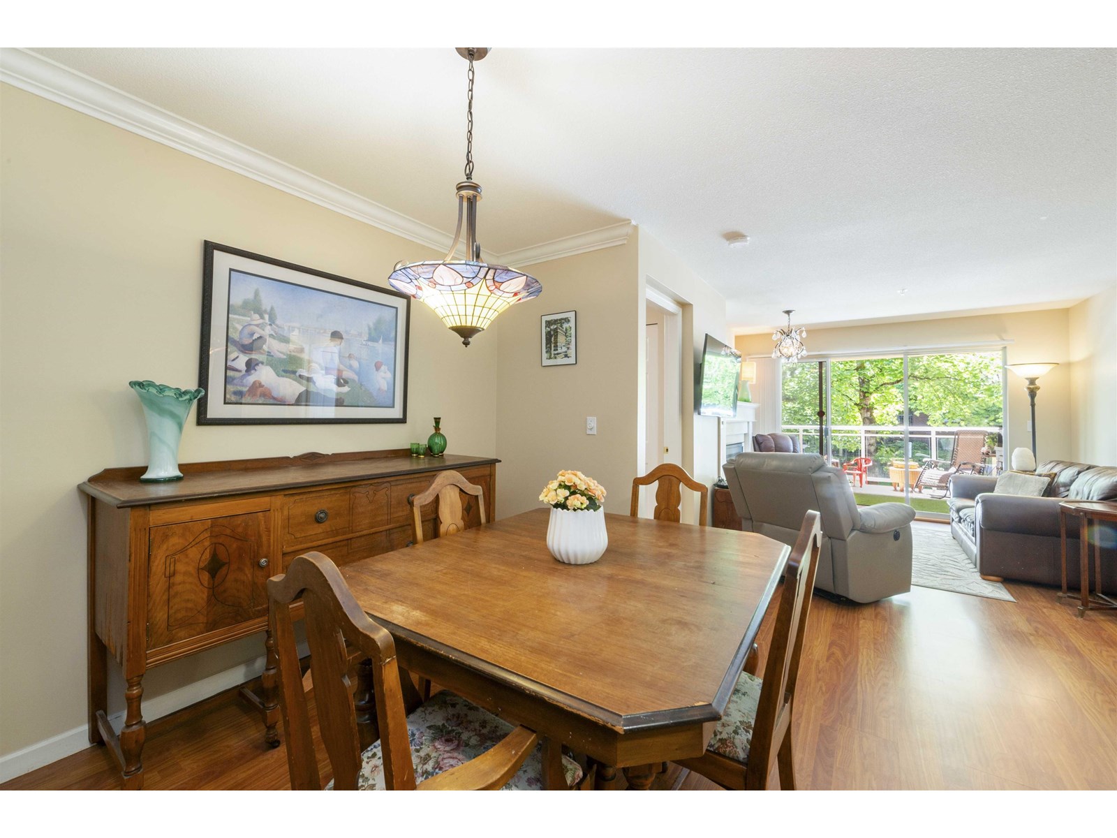 208 15185 22 Avenue Property Photo 11