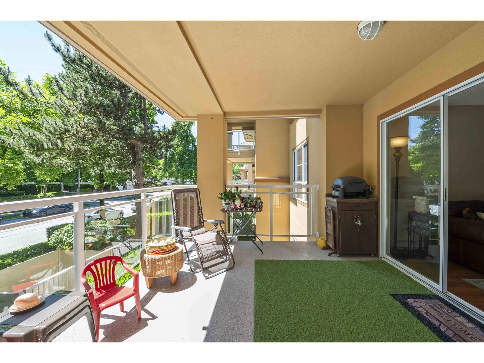 208 15185 22 Avenue Property Photo 28