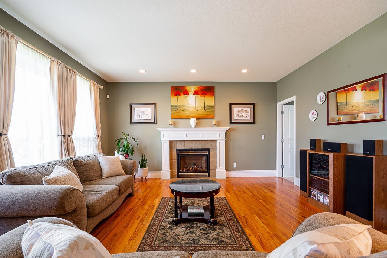 14633 72a Avenue Property Photo 15