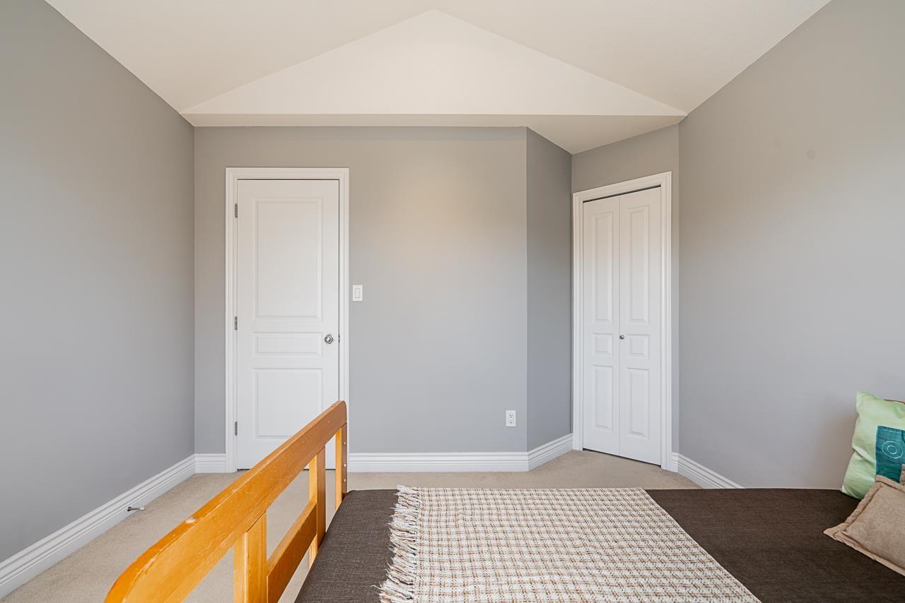 14633 72a Avenue Property Photo 29