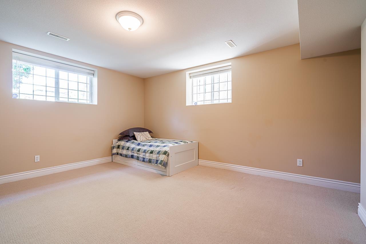 14633 72a Avenue Property Photo 35