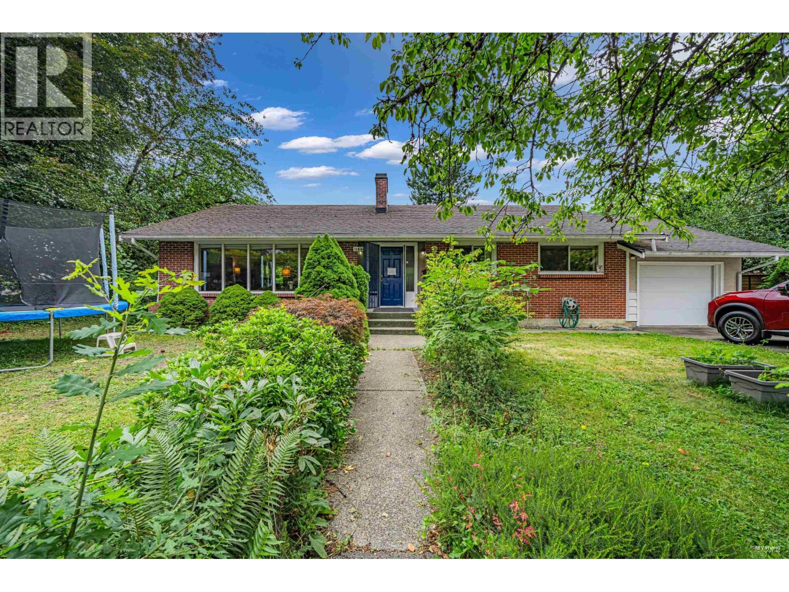 11949 220 STREET Property Photo 1