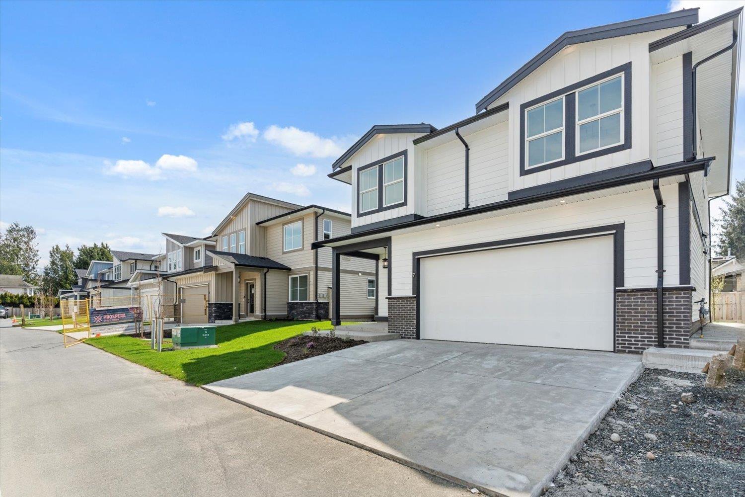 46058 Bonny Avenue #7 Property Photo 2