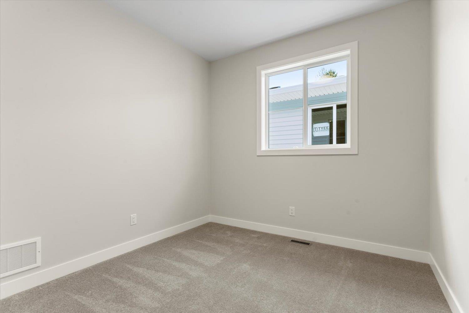 46058 Bonny Avenue #7 Property Photo 19