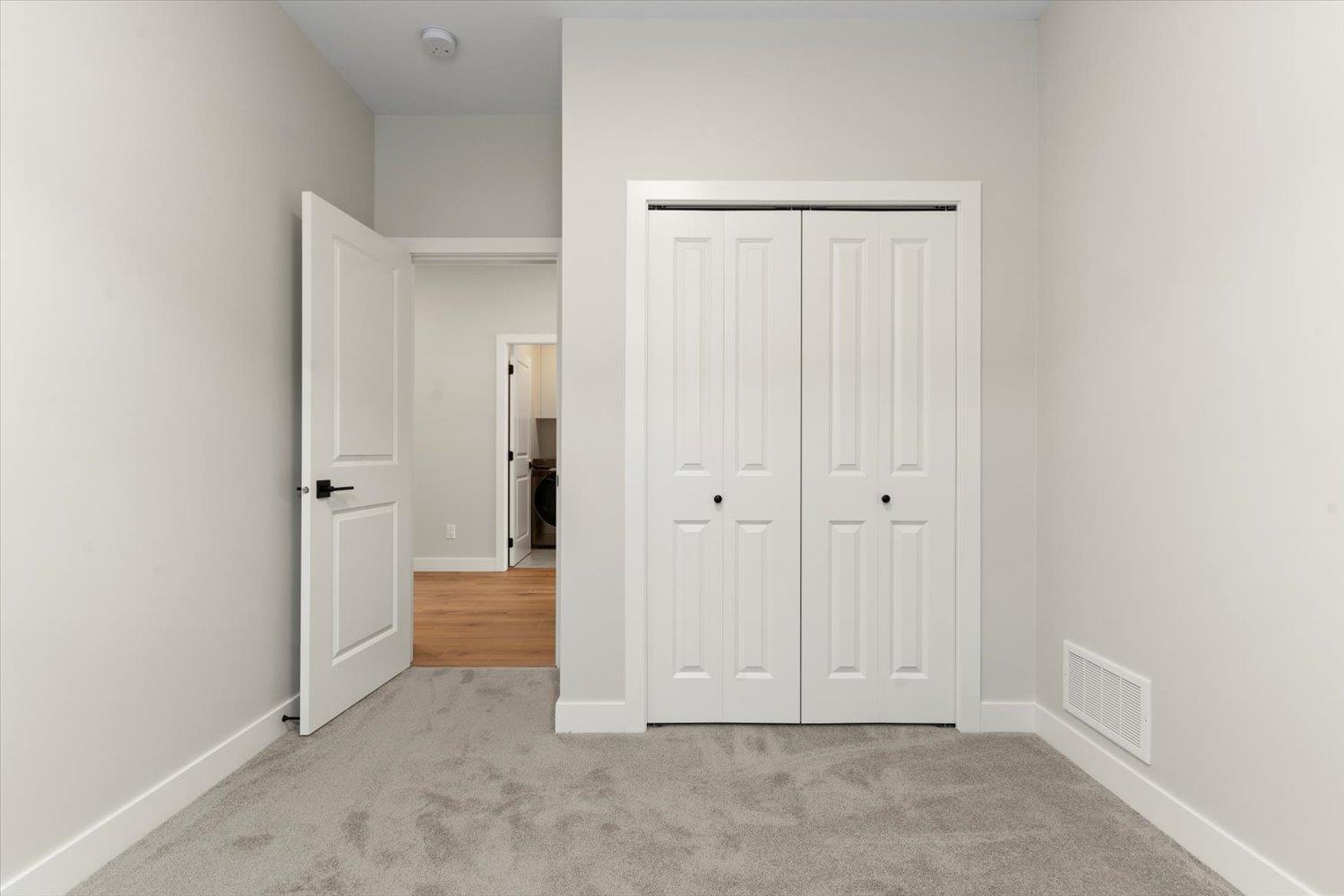 46058 Bonny Avenue #7 Property Photo 20