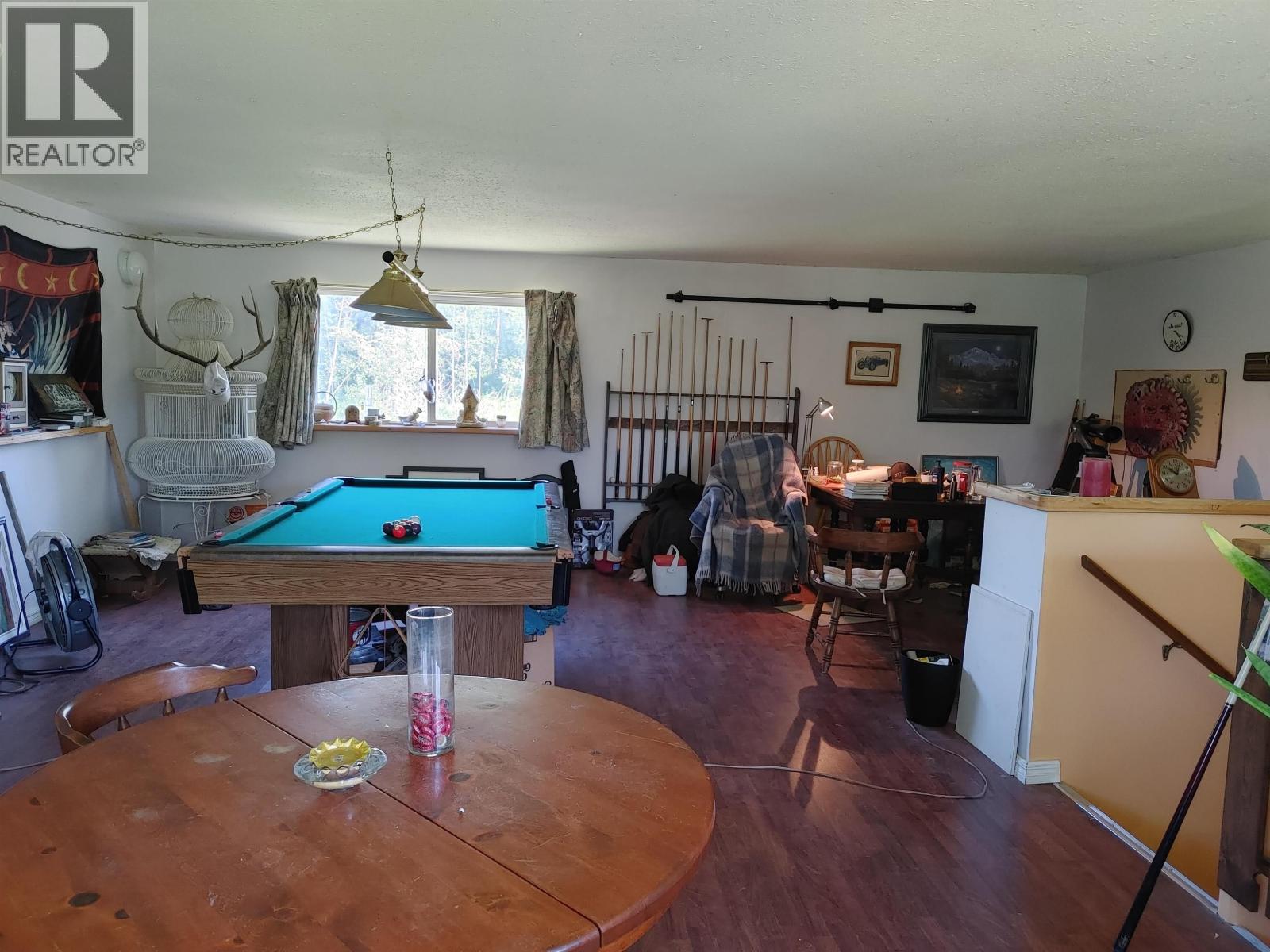 7814 Little Fort 24 Highway Property Photo 18