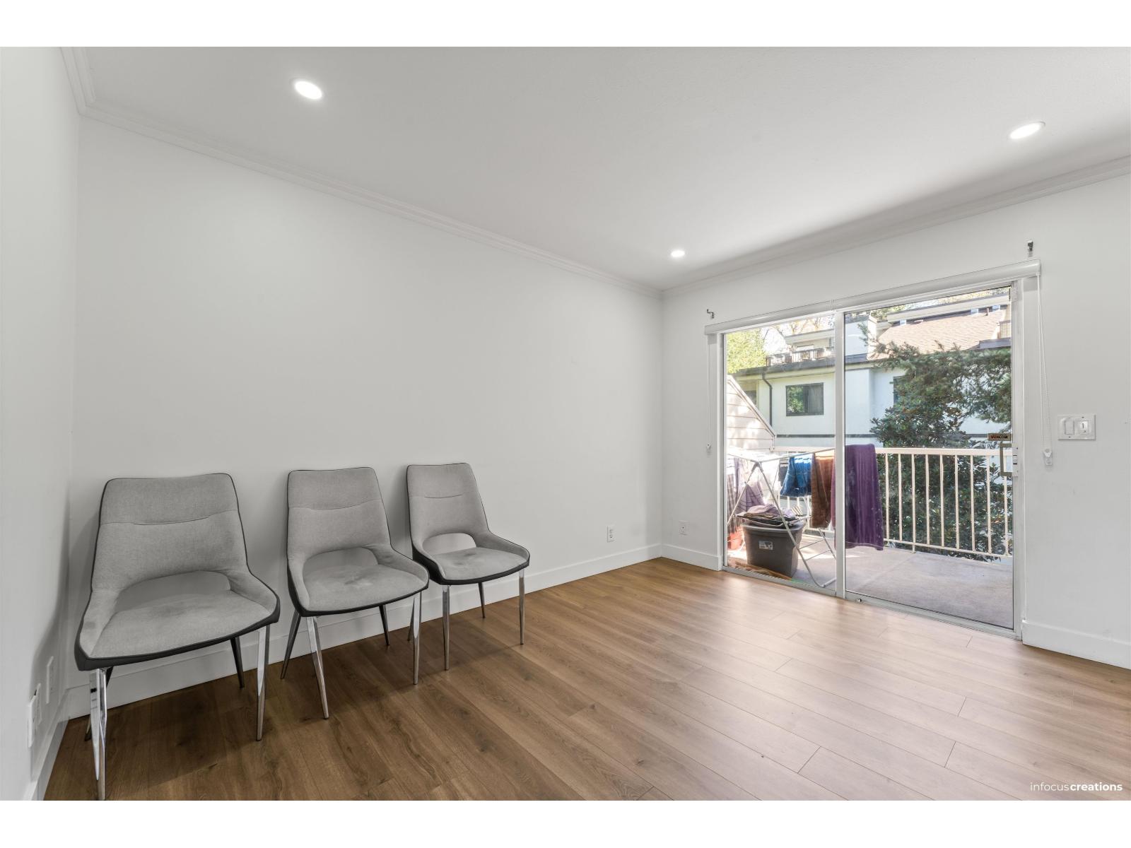 21 7140 132 Street Property Photo 9