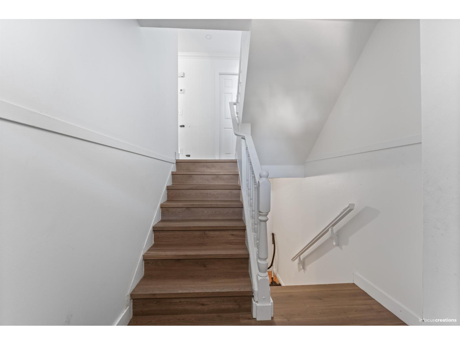 21 7140 132 Street Property Photo 17