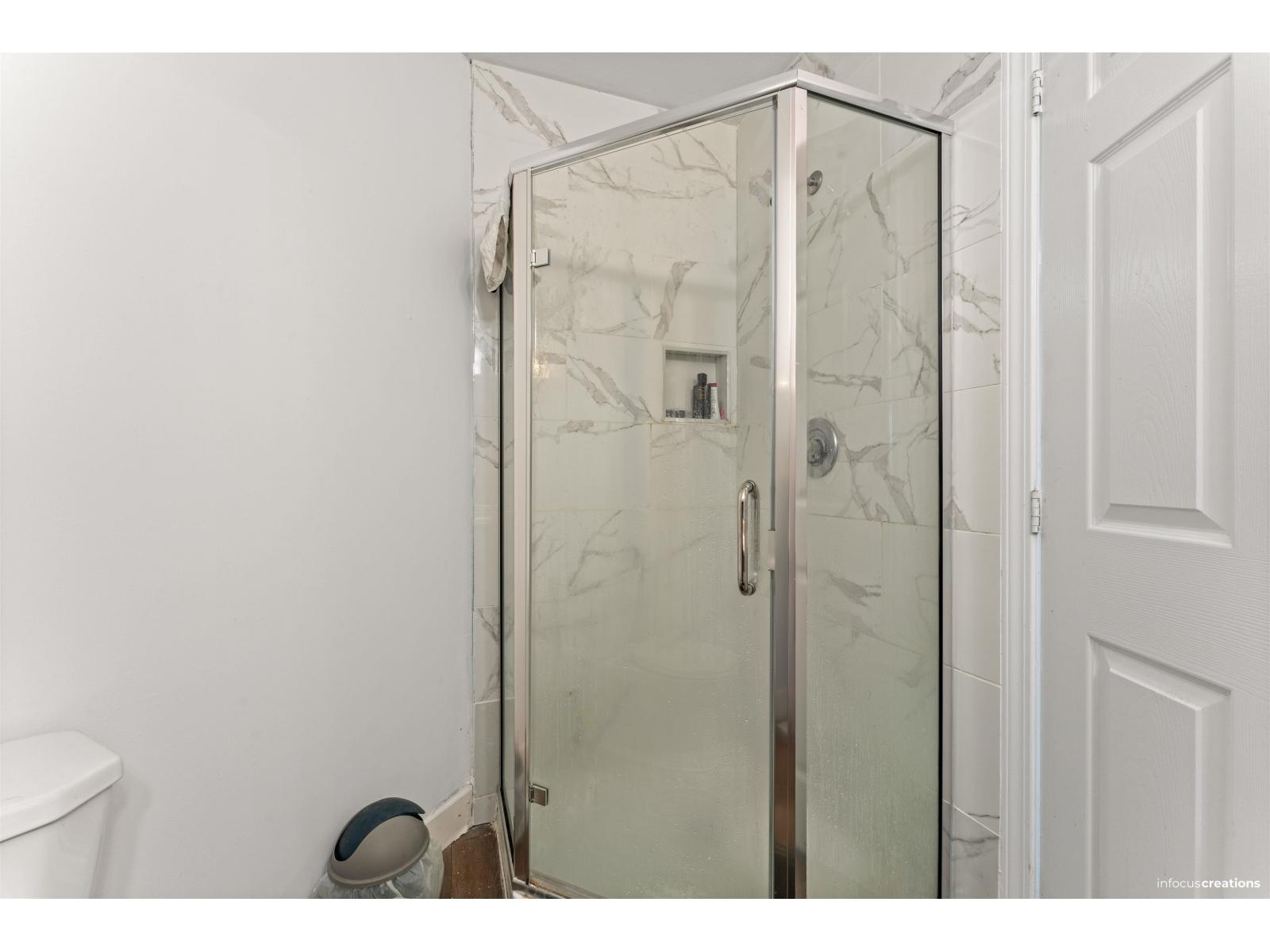 21 7140 132 Street Property Photo 22