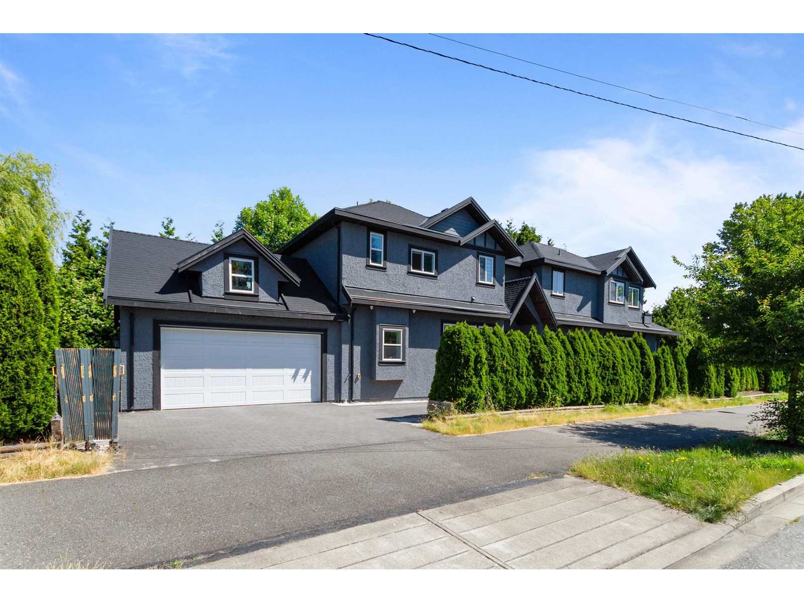 15453 108 Avenue Property Photo 1