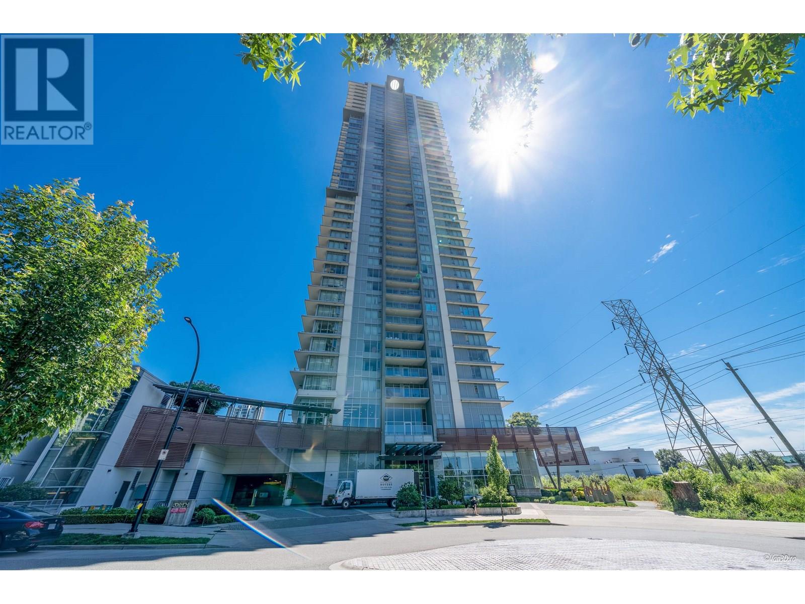 1402 2388 Madison Avenue Property Photo 1