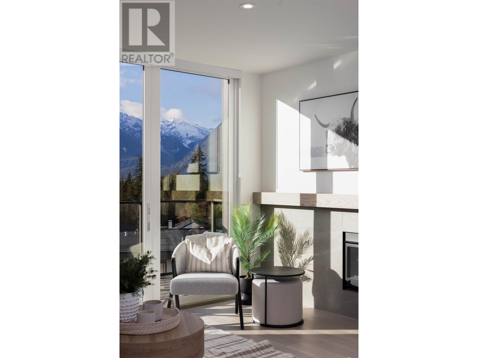 307 3405 Mamquam Road Property Photo 11