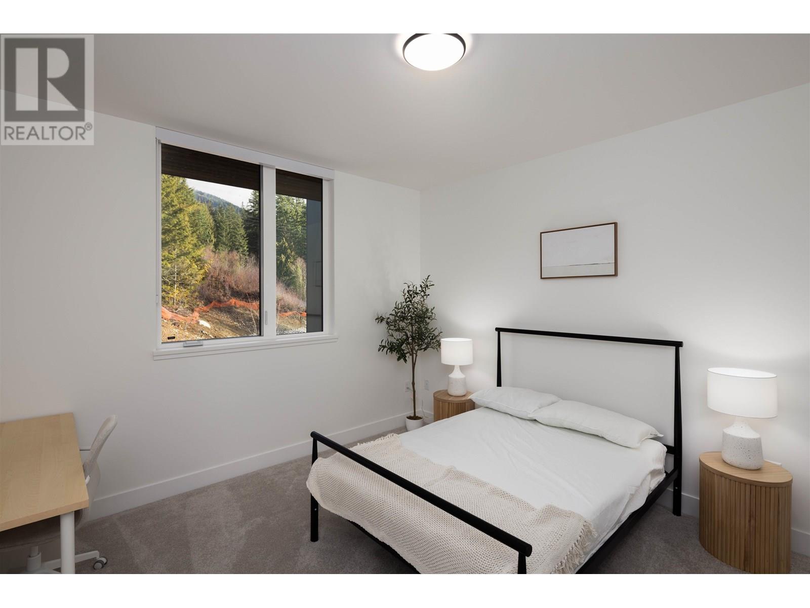 307 3405 Mamquam Road Property Photo 20