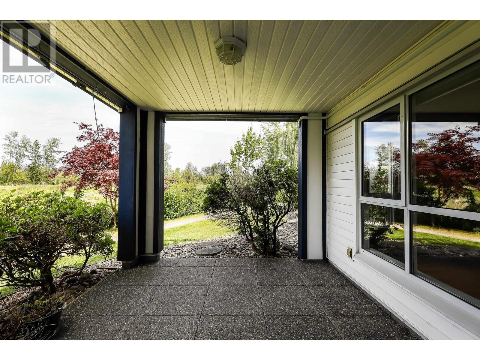 109 4955 River Road Property Photo 5