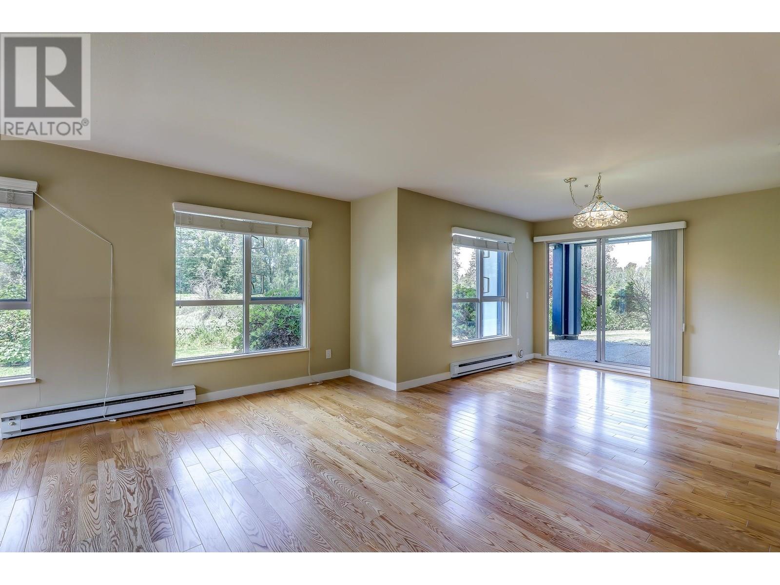 109 4955 River Road Property Photo 12
