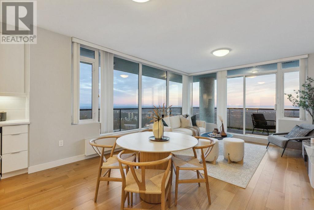 1404 9393 Tower Road Property Photo 3