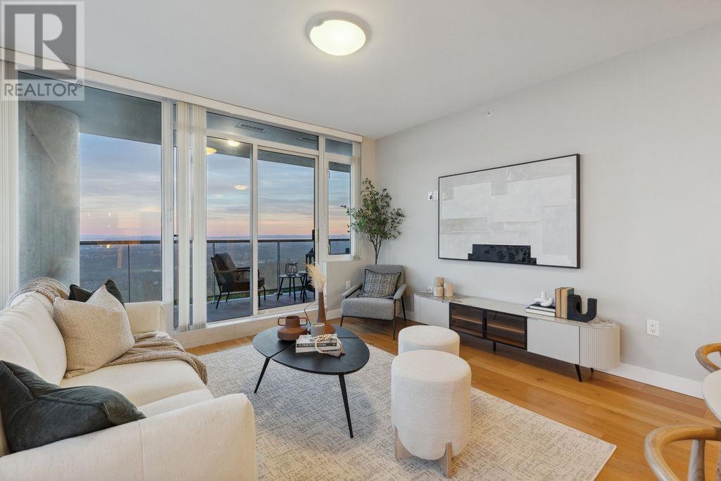 1404 9393 Tower Road Property Photo 5