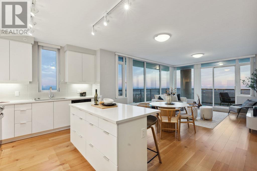 1404 9393 Tower Road Property Photo 13